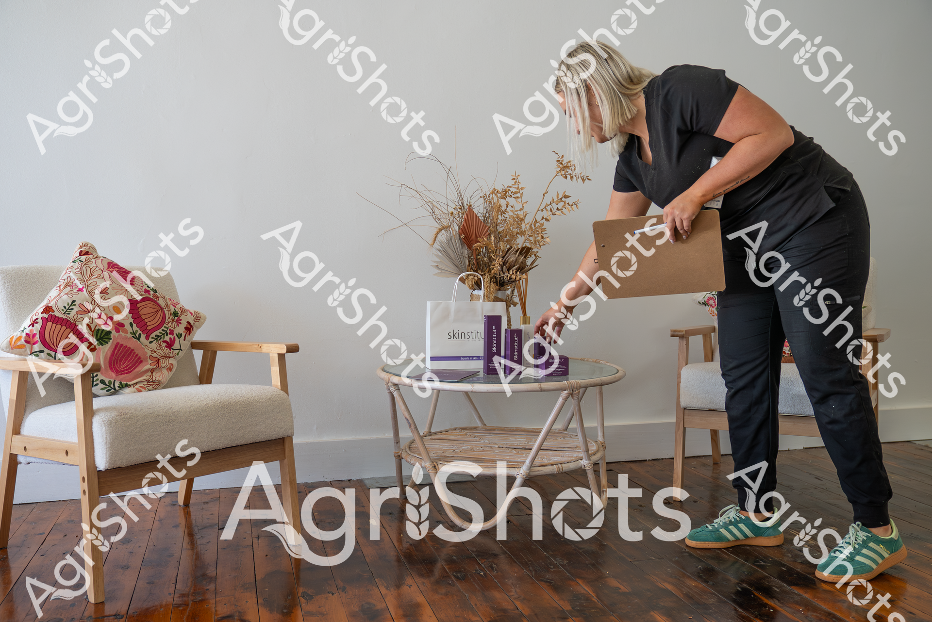 ALMABIN_2528366651_3987492-scaled-watermarked-image-1.png